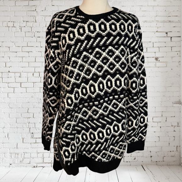 Ann taylor Black White Tunic Sweater Sz XL Wool Blend Geo Aztec Graphic Knit - Picture 2 of 11